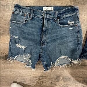 Abercrombie & Fitch high rise mom Shorts